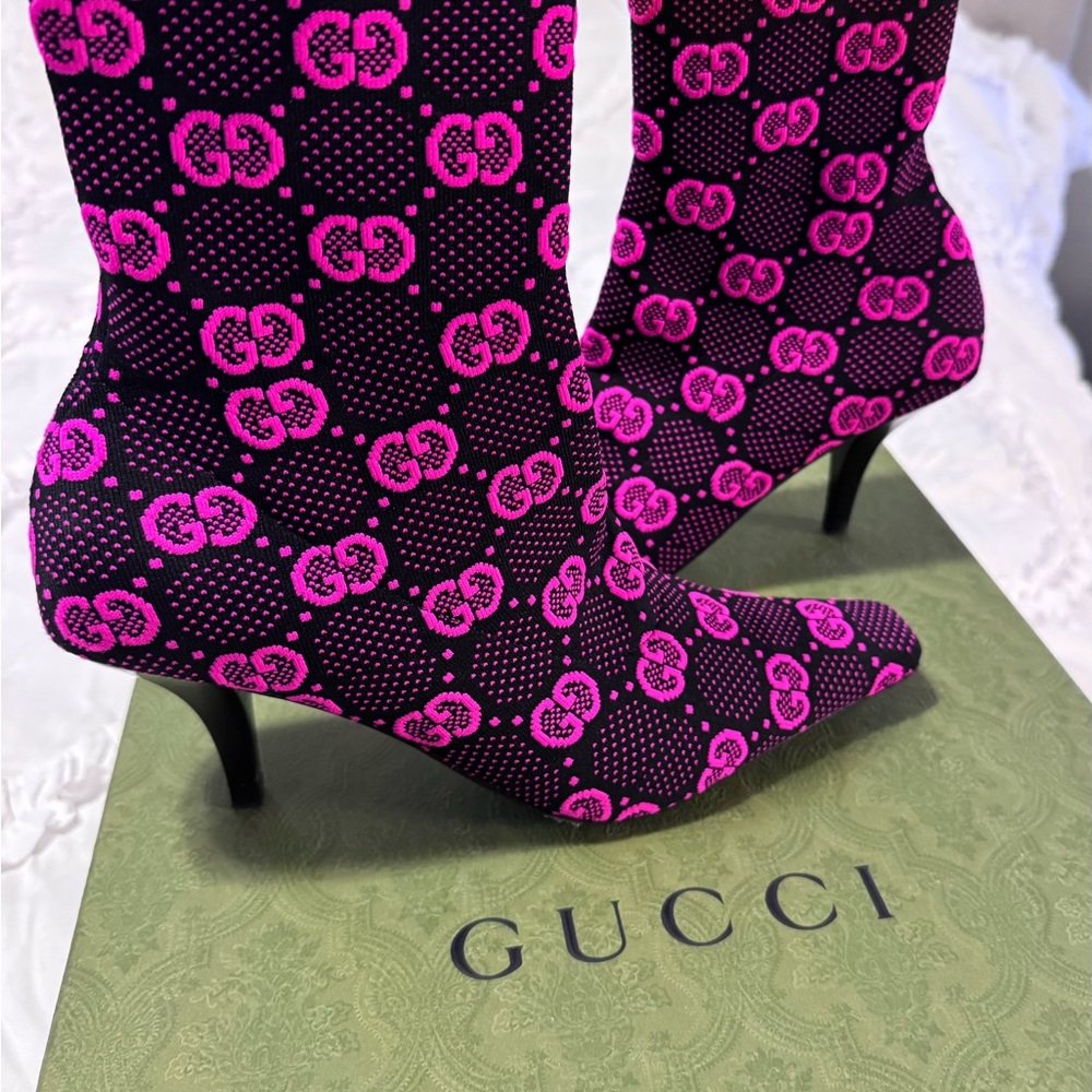Gucci Black and Pink Logo Boots